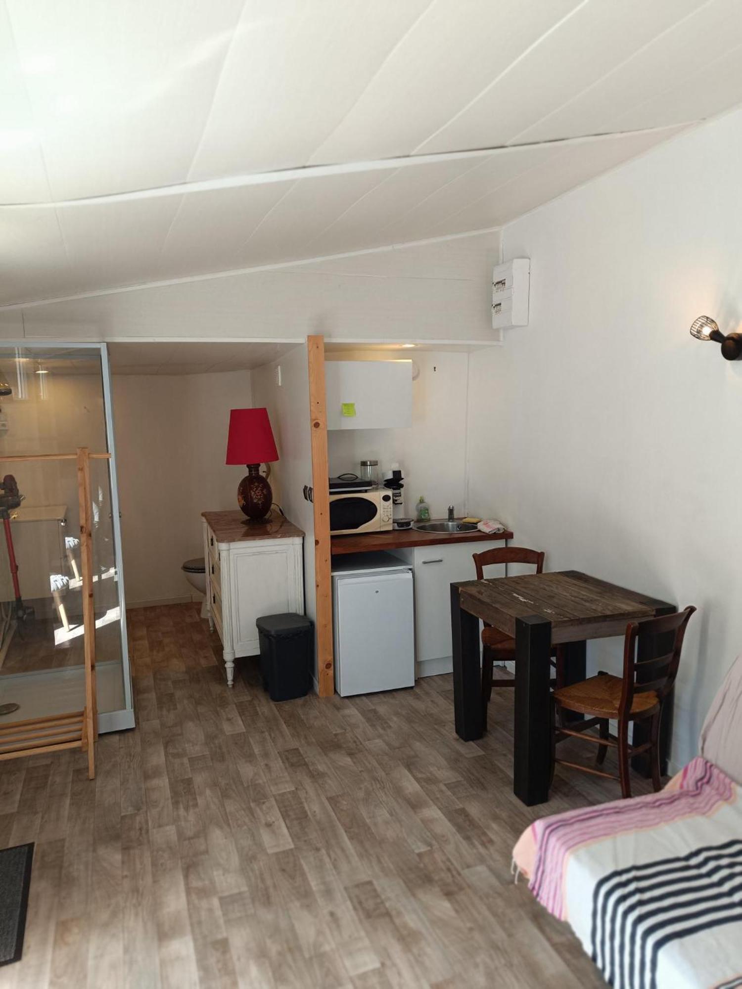 Le Studio Au Calme A Royan Exterior foto