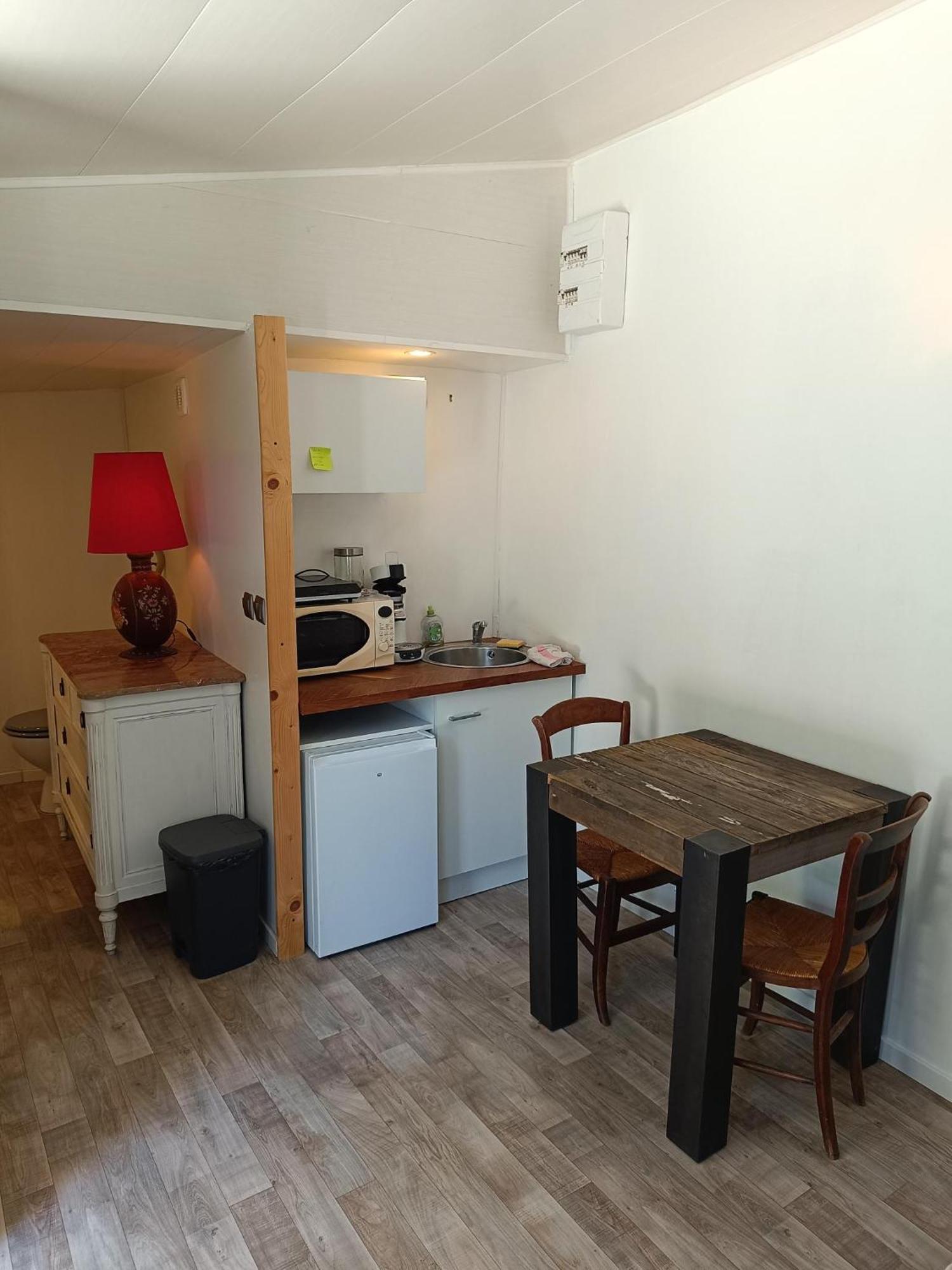 Le Studio Au Calme A Royan Exterior foto